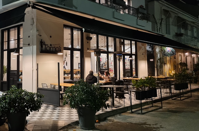 Comentarii opinii despre Tomo's Open Kitchen Bar