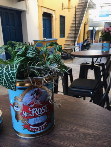 Γυαλός, Σύμη 856 00