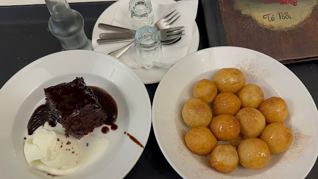 Ταβέρνα Το Ρόδι - Αρνί Αντικριστό