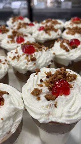 Opinii despre Ζαχαροπλαστείο "ΣΠΕΣΙΑΛ" -ΠΑΠΑΤΡΙΑΝΤΑΦΥΛΛΟΥ, Α., ΑΦΟΙ, Ο.Ε. în Λάρισα - Γαστρονομία και φιλοξενία