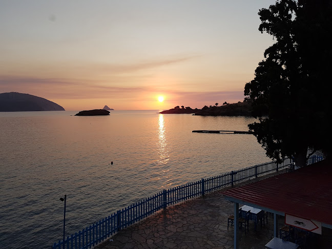 Fotinis Restaurant and Pansion - Γαστρονομία και φιλοξενία