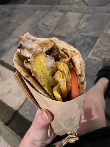 Πιτάκι Bar. - Ερμούπολη