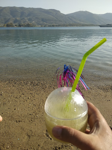 Opinii despre Love Bay Beach Bar în Πόρος - Γαστρονομία και φιλοξενία