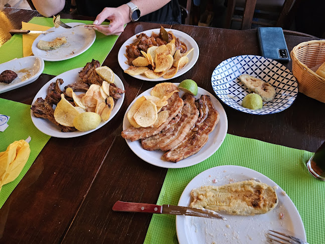 Opinii despre Taverna 1930 în Χερσόνησος - Γαστρονομία και φιλοξενία