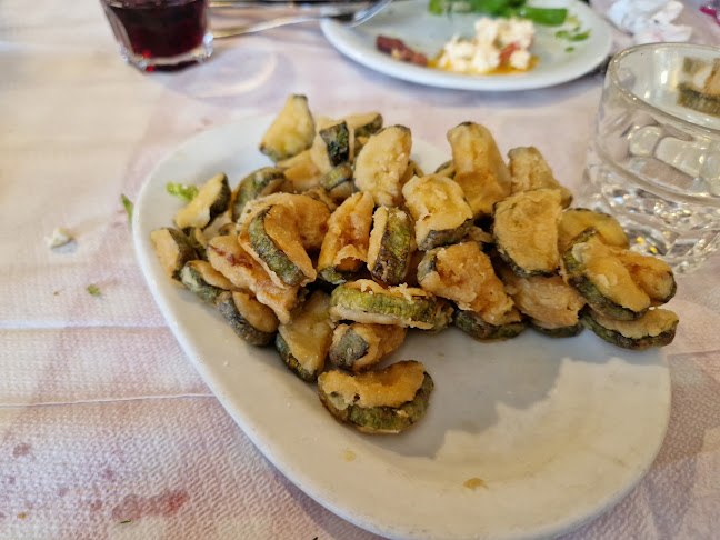 ΡΕΜΟΥΤΣΙΚΟ ΤΑΒΕΡΝΑ - Γαστρονομία και φιλοξενία