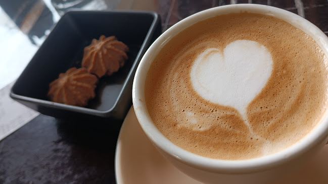 Colibri - Γαστρονομία και φιλοξενία