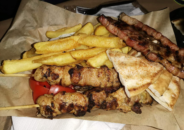 Η Καντίνα της Μαμάς - Γαστρονομία και φιλοξενία