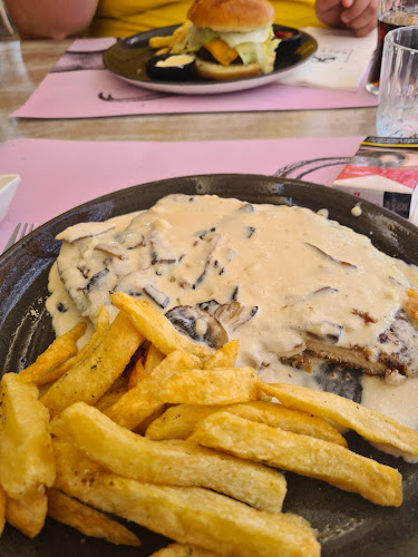 Kri Kri - Γαστρονομία και φιλοξενία