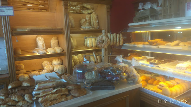 ΤΣΙΑΟΥΣΗΣ Αρτοποιειο Ζαχαροπλαστειο - Χαλάστρα