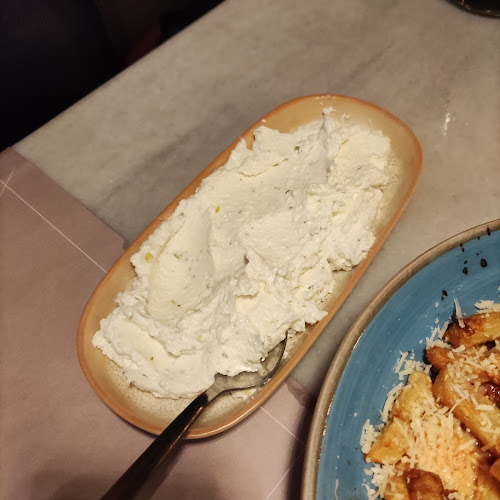 Πατρόκλου 9, Λάρισα 412 22