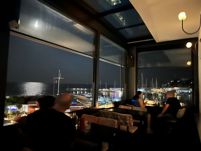 Ακτή Κουμουνδούρου 4, Πειραιάς 185 33