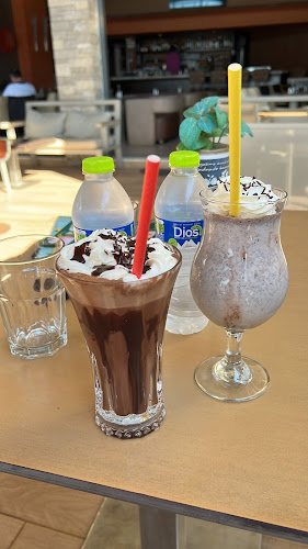 Opinii despre Bacarrat Cafe-Bar în Θάσος - Γαστρονομία και φιλοξενία