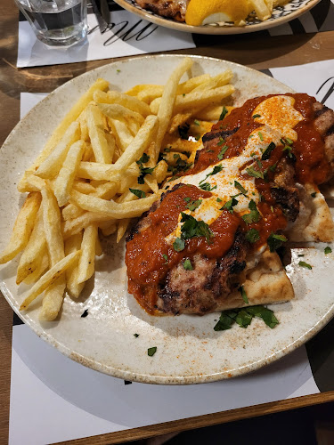 Μεζεδοπωλείο Σχολαρχείο