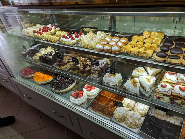 Sugar Cafe Patisserie Boulangerie