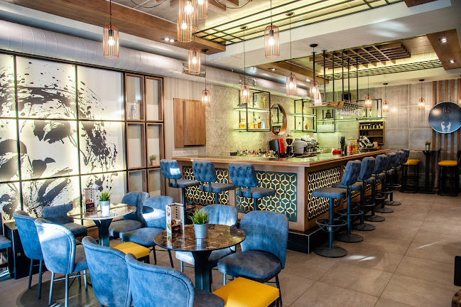 Opinii despre Cafe-Bar "Status" în Άρνισσα - Γαστρονομία και φιλοξενία