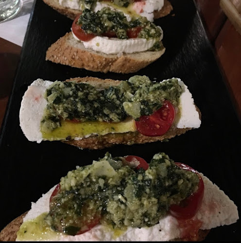 Comentarii opinii despre Οινόα