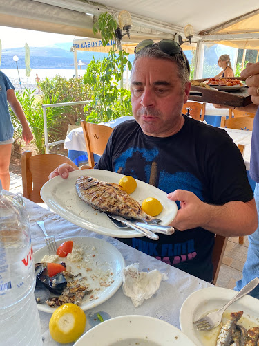 Unnamed Road, Ιτέα 332 00