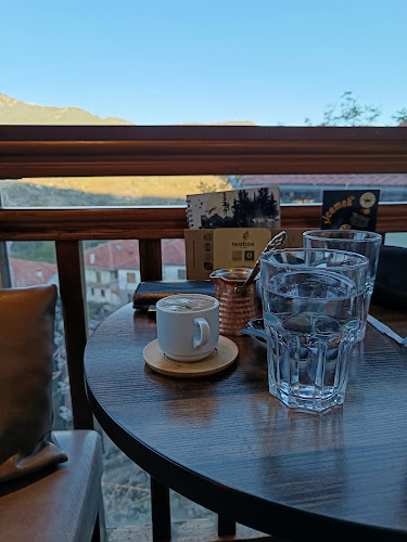 Γεωρ. Φλόκα, Μέτσοβο 442 00