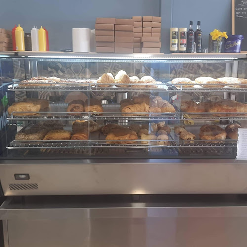 COFFEE WAVES - Γαστρονομία και φιλοξενία