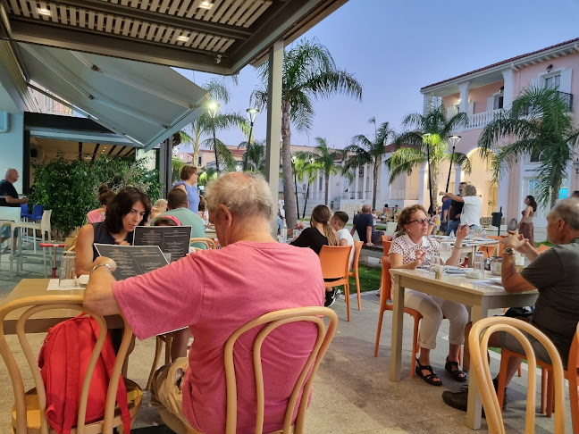 Pizza Al Forno - Γαστρονομία και φιλοξενία