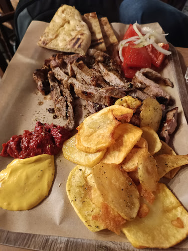 Opinii despre Βέργες Λάγιες în Θεσσαλονίκη - Γαστρονομία και φιλοξενία