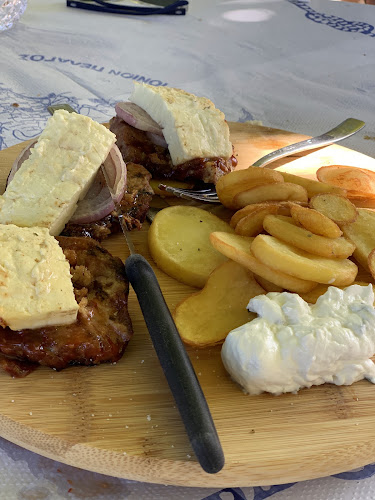 Ελευθέριο, Βρύσες 460 30