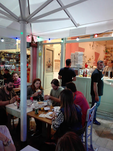 Μελίμηλον - Γαστρονομία και φιλοξενία