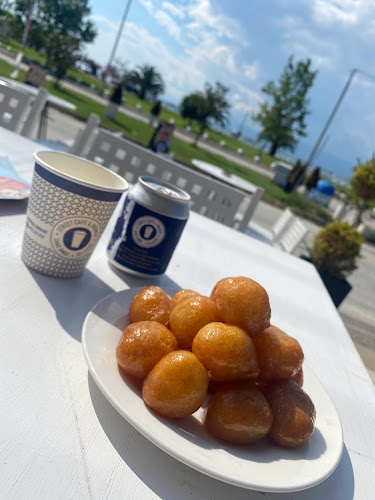 Street Food & Desserts - Γαστρονομία και φιλοξενία