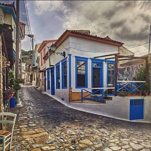 Traditional taverna "Christos" - Γαστρονομία και φιλοξενία