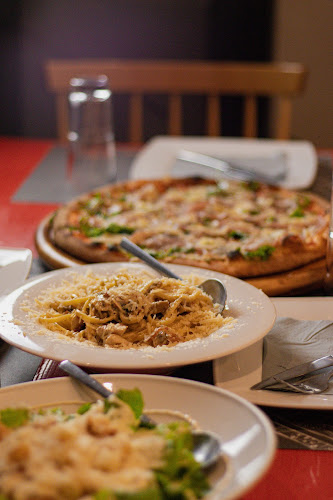 Ριζοσπαστών &, Ιωσήφ Μομφεράτου 15, Αργοστόλι 281 00