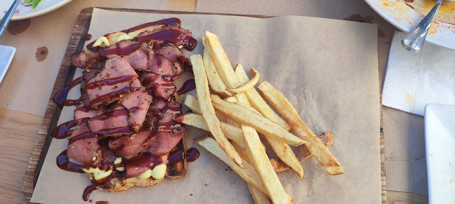 Opinii despre Taverna Petros în Πάργα - Γαστρονομία και φιλοξενία