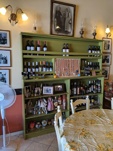 Zaros 35° 7' 49.20" N 24° 54' 17.14" E, 700 02