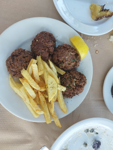 ' Η ΔΡΟΣΙΑ'(παπαδια) ΠαραδοσιακηΤαβερνα - Γαστρονομία και φιλοξενία