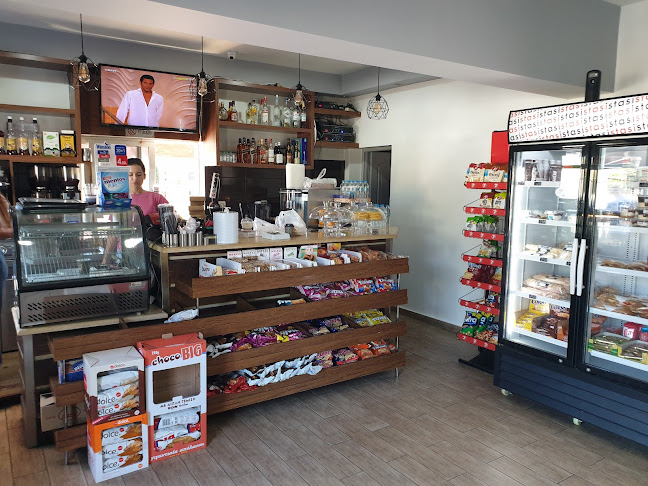 Opinii despre Stasi Cafe în Νέο Βουπράσιο - Γαστρονομία και φιλοξενία