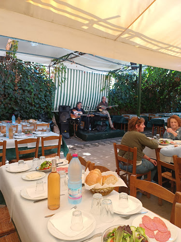 Κυνοπιάστες 490 84