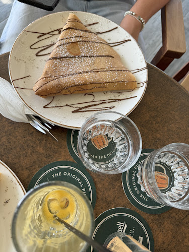 Melachrinos Cafe-Bar