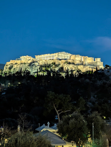 Συν Αθηνά - Γαστρονομία και φιλοξενία