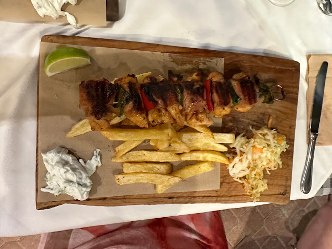 Comentarii opinii despre Skorpios Restaurant