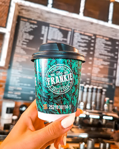 Comentarii opinii despre Frankie Coffee Room