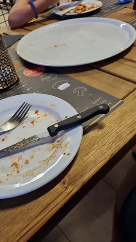Comentarii opinii despre Simos pizza house