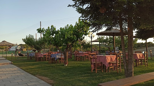 Εστιατόριο "Το Άπειρο"