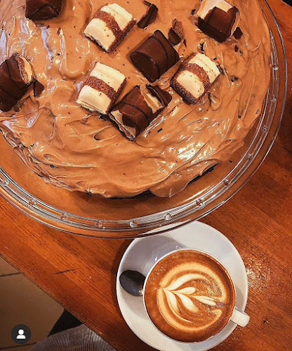 Opinii despre Cupaki Street Espresso în Αθήνα - Γαστρονομία και φιλοξενία