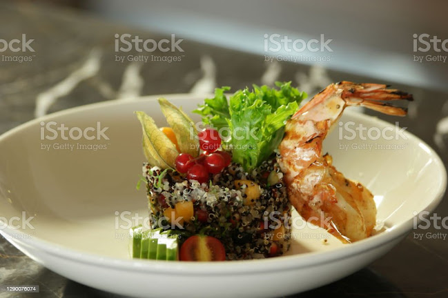 Opinii despre Golden Paradise în Βόλος - Γαστρονομία και φιλοξενία