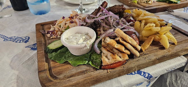 SEMIS FAMILY TAVERNA - Γαστρονομία και φιλοξενία