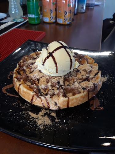 Opinii despre Απόπλους în Νήσος Ιωαννίνων - Γαστρονομία και φιλοξενία