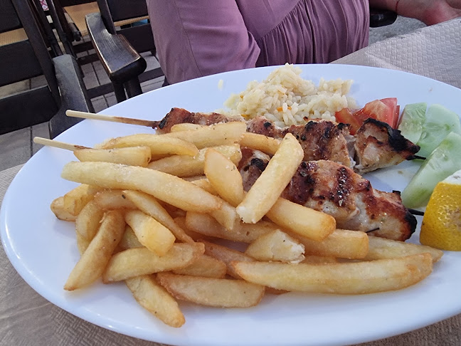 Cafe Pizza Restaurant Grill Kallirachi