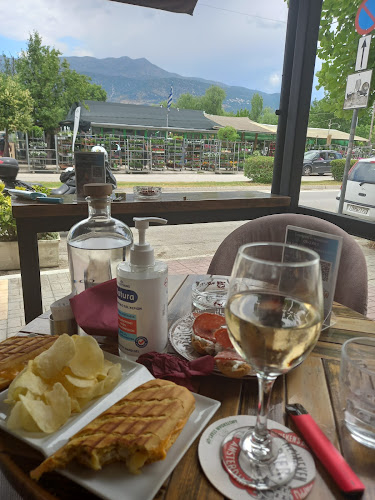 Comentarii opinii despre Dimmys Cafe