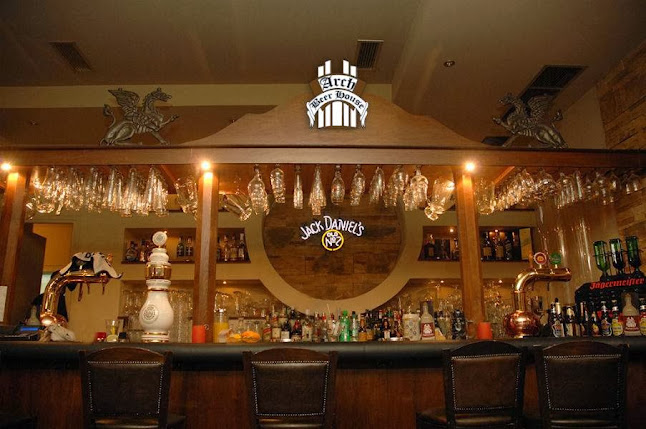 Opinii despre Arch Beer House în Περιστέρι - Γαστρονομία και φιλοξενία