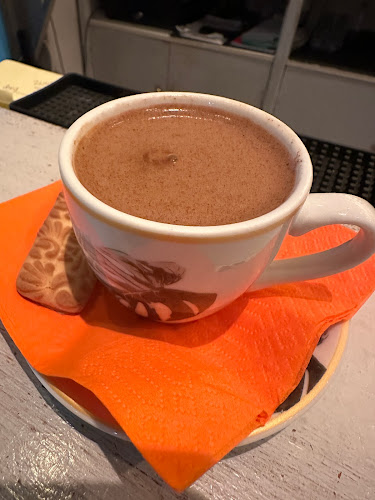 Mikro Cafe - Γαστρονομία και φιλοξενία