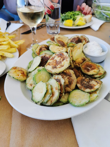 Παραλία Κύμης 340 03